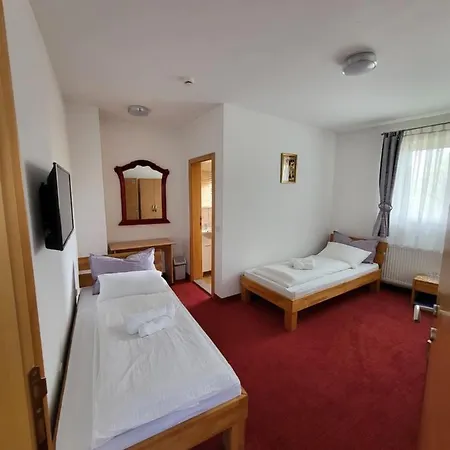 Nihad Bed & Breakfast *