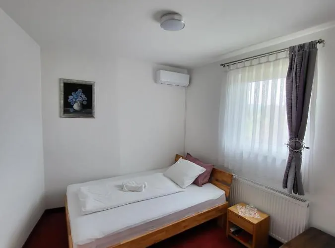 Nihad Frühstückspension